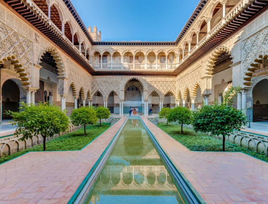 Sevilla y las nuevas citas: independencia, conversación y confianza